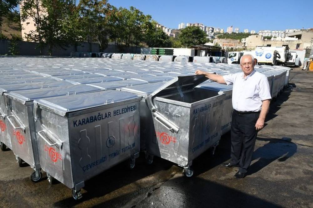 İzmir Karabağlar Belediyesi'nden temizlik altyapısını atağı
