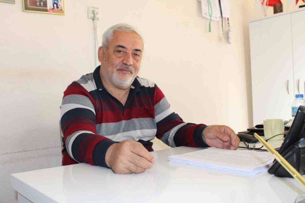 Seçmen listeleri askıya çıkarıldı
